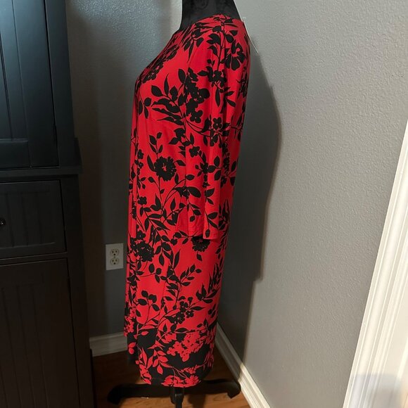 Chicos Shift Dress Size 1 U.S. 8/10 Floral Red Black Stretch Office NWT - Picture 4 of 8
